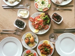 RAMAZAN AYINA ÖZEL  İFTAR PROGRAMI 